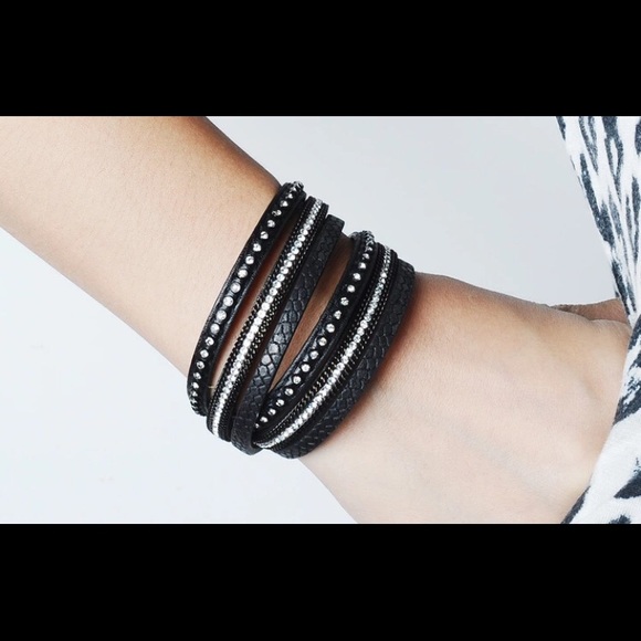 1 LEFT! 100% Real Leather bangle bracelet - Picture 2 of 3